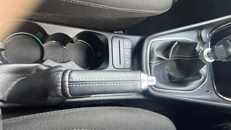 Ford Puma 1.0 EcoBoost Hybrid mHEV Titanium 5dr Petrol Hatchback